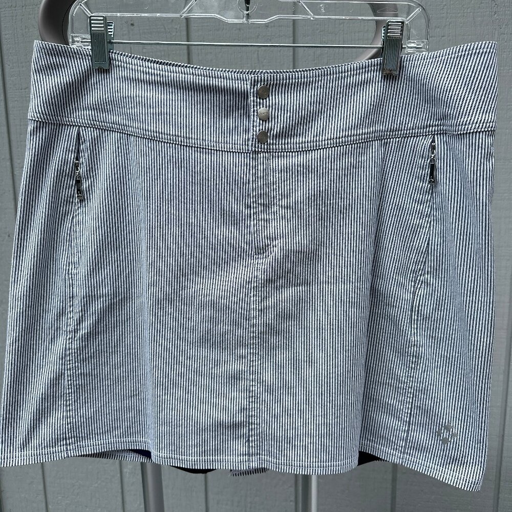 Jofit / Skort 17" / Navy & White Stripe / Size 12